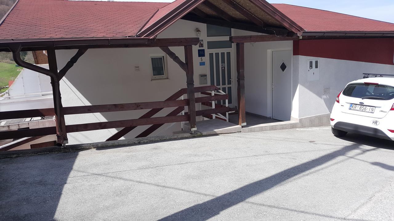 Apartmani Fuckar Krapinske Toplice Exterior foto